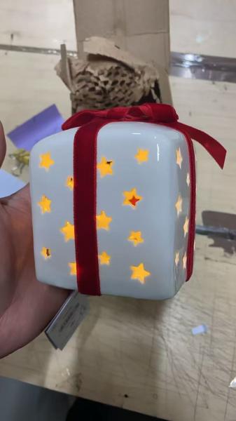 Ausverkauf: Keramik-Geschenkbox mit Sternausschnitt, Teelicht-Lampe, dekoratives Stern-Nachtlicht – das perfekte Geschenk zu Weihnachten und zum Geburtstag