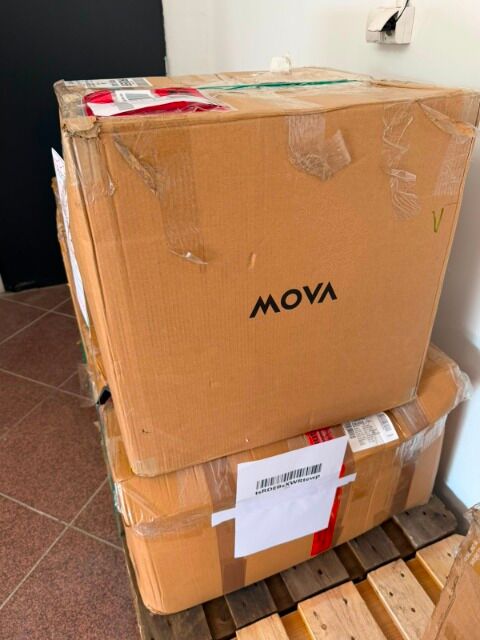 Mini pallet with 3 products 75% cheaper than retail!