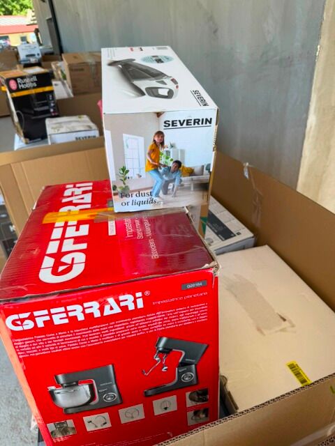 Mixed Electrical Appliances Pallet | Coffee Machines, Floor Care amp; Kitchen Equipment | Grade B