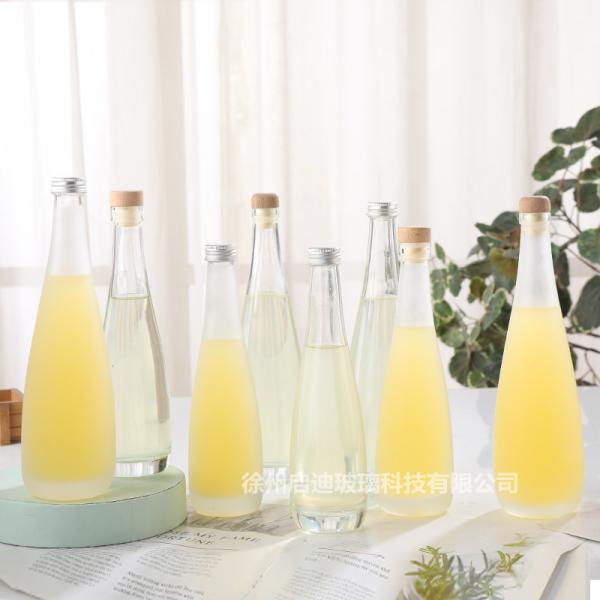 Getränkeflaschen mit 330 ml, 500 ml und 750 ml – Ausverkauf im Paket