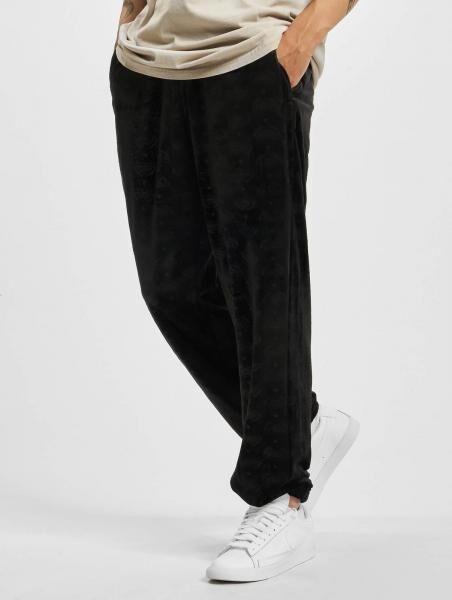 bequeme Southpole Herren Hose Stretch Oversize Schwarz
