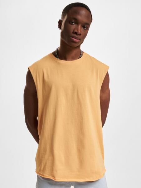 sportliches Urban Classics Herren T-Shirt 180 g/m&sup2; mit Baumwolle Beige