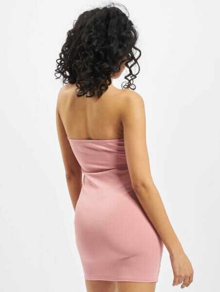 Missguided Minikleid aus Scuba-Cr&ecirc;pe mit seitlichen R&uuml;schen in Rosa