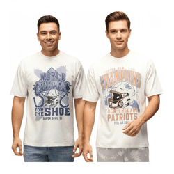 RE:COVERED X NFL Herren T-Shirt mit World Champions-Print Baumwoll-Shirt New England Patriots oder Indianapolis Colts Ecru-Weiß