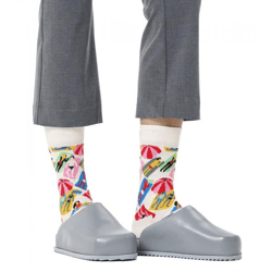 1 Paar Happy Socks Happy Lazy Day Damen Socken mit Allover Strand-Print Baumwoll-Socken Alltags-Strümpfe P002600 Weiß/Bunt