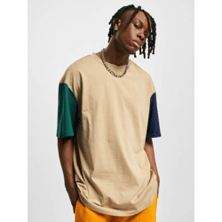 bequemes Urban Classics Herren T-Shirt Oversize 200 g/m² mit Baumwolle Beige