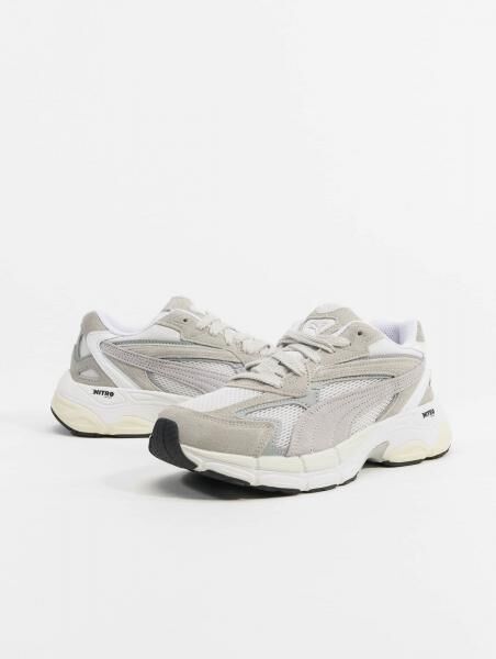 stylische Puma Unisex Sneaker Grau