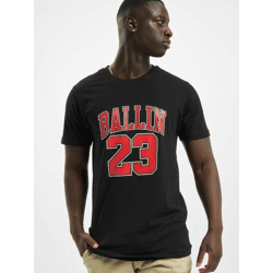 lässiges Mister Tee Herren T-Shirt 180 g/m² mit Baumwolle Schwarz