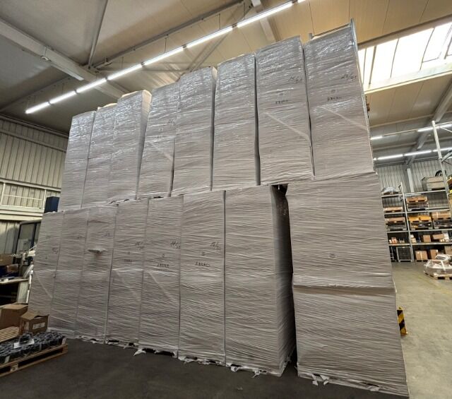 Sonderposten – 14.990 HDPE-Kunststoffdoppelsteckmuffen DN 110 (Neuware)