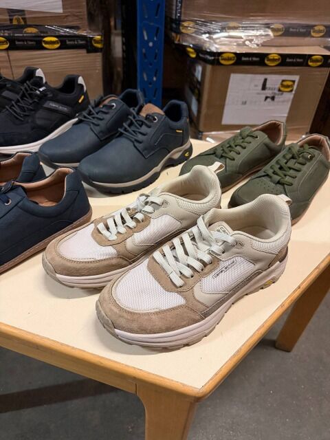 10,50 €/Paar Camel Active Herrenschuhe Kategorie A, Muster, Größen 41–42, neue aktuelle Modelle, 100 % Originalware aus Deutschland
