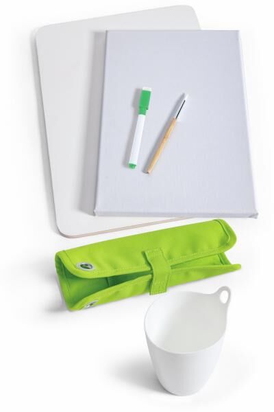 Hape - Tragbare Bambus-Tafel