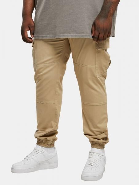 bequeme Urban Classics Herren Jeans Stretch Rei&szlig;verschluss Taschen mit Baumwolle Beige