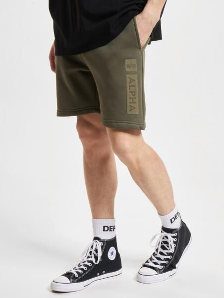 Lightweight Alpha Industries Men's Shorts in Cotton Military Green