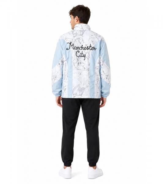 Wendbare PUMA Manchester City x KidSuper Herren Trainings-Jacke mit Vereinswappen auf der Brust Wendejacke Fan-Artikel 606846 16 Blau/Wei&szlig;