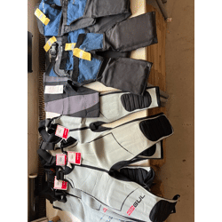 Posten GUL Segel- & Wassersportbekleidung – 10 Hike Pants/Neoprenhosen – Neu - kleine Größen - Junioren