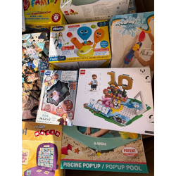 Wholesale offer, P21557, T, price 25% off retail price, cat. B (unverified AMAZON RETURNS Toys / Games), 152 items, avr. 6,96€/Item