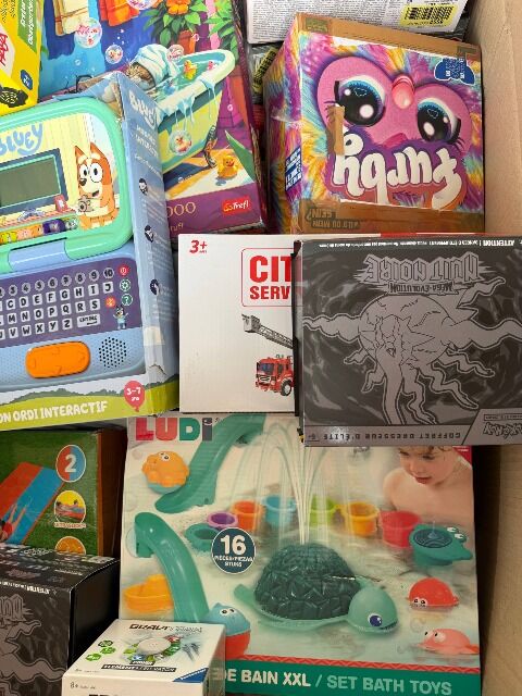 TOYS & GAMES - AMAZON RETURNS FOR RESALE – 75% BELOW RETAIL – UNTESTED – 153 ITEMS – 5,97€/ITEM - 11,13€/KG - P71981, T
