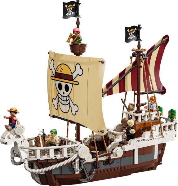 LEGO&reg; ONE PIECE 75639 - Das Piratenschiff Flying Lamb (1376 Teile)