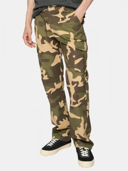 l&auml;ssige URBAN CLASSICS Herren Jeans Straight Fit 320 g/m&sup2; mit Baumwolle Camouflage