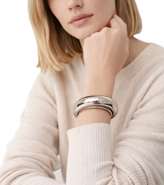 Zeitloser Calvin Klein Fluid Damen-Armreif aus Edelstahl Eleganter Arm- & Handgelenk-Schmuck Gr&ouml;&szlig;e XS KJ3MD0001 Silber