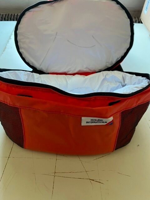 16 Rucksäcke Holland International rot/schwarz Restposten Sonderposten