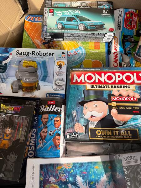 SPIELZEUG & SPIELE &ndash; AMAZON-RETOUREN &ndash; 75% UNTER RETAIL &ndash; 215 ST- 7,91 &euro;/ST- 15,51 &euro;/KG