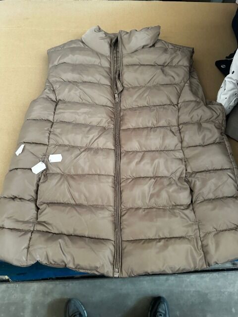 66 Bulk Boxes of Mixed Fashion — Approx. 66 m³ — Documented Wholesale Lot