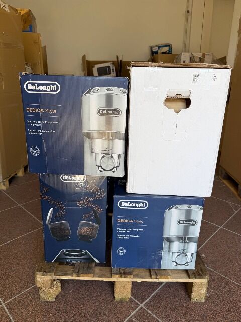 COFFEE MACHINES – DELONGHI – AMAZON RETURNS FOR RESALE – 75% BELOW RETAIL – UNTESTED – 24 ITEMS – 48,18€/ITEM - 7,87€/KG - P99259