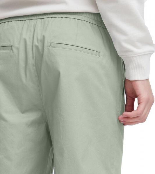 CASUAL FRIDAY Sigge Herren Freizeit-Bermuda Chino-Hose mit Gummibund Baumwoll-Shorts kurze Hose 20505130 185806 Gr&uuml;n