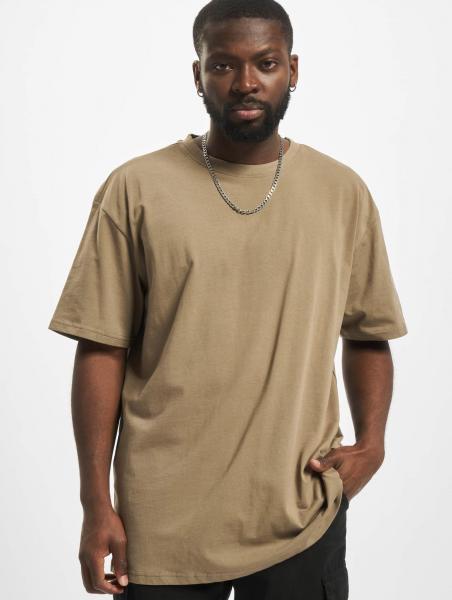 Comfortable URBAN CLASSICS Men's Oversized T-Shirt, 240 g/m², Cotton, Khaki