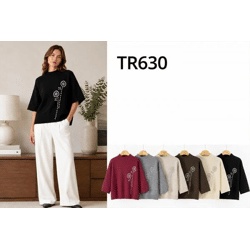 TR630-Ro – Damenpullover mit Blumenverzierung
