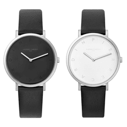 Pierre Cardin Damen Armband-Uhr mit Buchstaben der Marke als Ziffern analoge Quarz-Uhr mit Leder-Armband 3ATM 39mm CBV.100 Schwarz/Weiß/Si