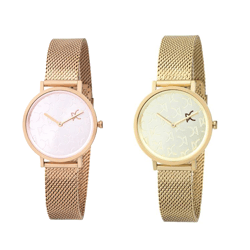 Pierre Cardin Damen Armband-Uhr mit Marken-Kürzel auf dem Ziffernblatt analoge Quarz-Uhr mit Edelstahl-Armband 3ATM 31mm Gold, Rose-Gold