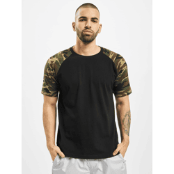 Casual Urban Classics Men's T-Shirt, 140 g/m², with cotton camouflage print