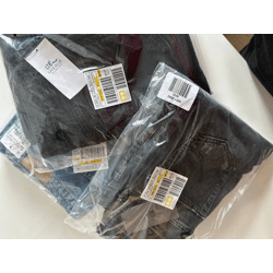 6,50 € pro Stück – Jeans Mix für Damen und Herren, Größen S–XXL, neue Ware Kategorie A, Markenmix, Mindestbestellung 20 Stück