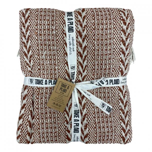 Take a Plaid 23 aus recycelter Baumwolle rostbraun 125 x 150 cm