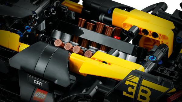 LEGO® 42151 - Technic Bugatti racing car (905 pieces)