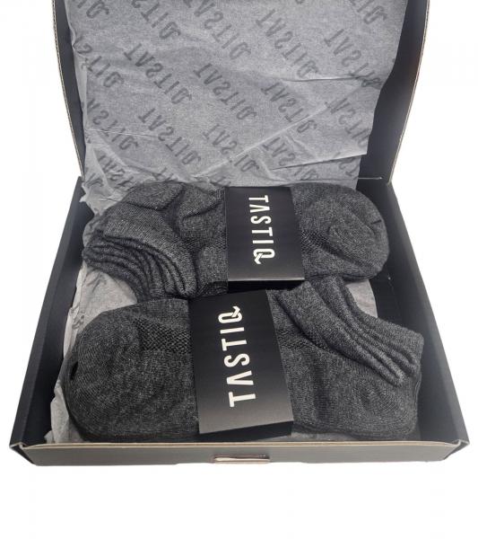 6 Paar TASTIQ Damen & Kinder Sneaker-Socken schlichte Baumwoll-Socken in Geschenkbox Sport-Socken Grau