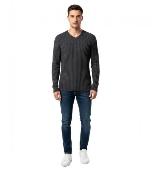 Modern, slim-fit men's fine-knit sweater with a V-neck, 3174, Black
