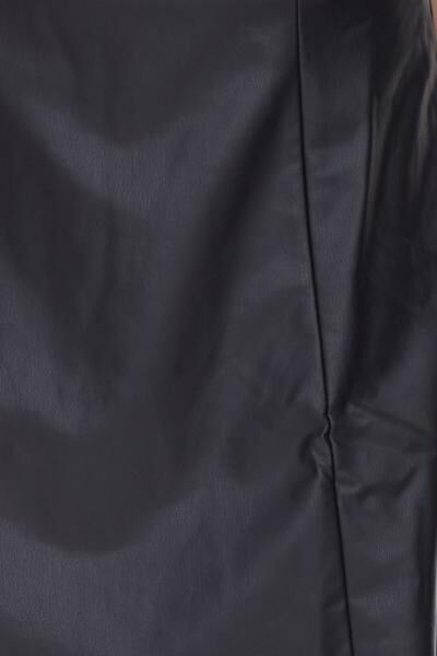 Aniston Casuals Damen Mini-Rock Kunstleder-Rock in Glockenform 88871215 Schwarz