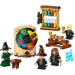 LEGO® Harry Potter™ - Schloss Hogwarts™: Auswahlzeremonie mit dem Sprechenden Hut (124 Teile)