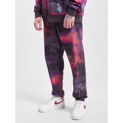 moderne Just Rhyse Herren Jeans Taschen Violett