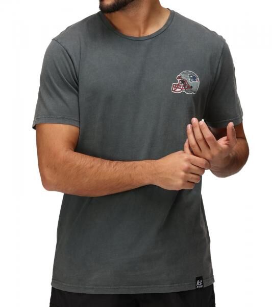 RE:COVERED X NFL New England Patriots Herren T-Shirt mit Football-Helm Baumwoll-Shirt Rundhals-Shirt RCNFL1315F Grau