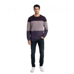Stylish men's knit sweater in a color-block design. Comfortable chunky knit with a crew neck. 6205 Red/White