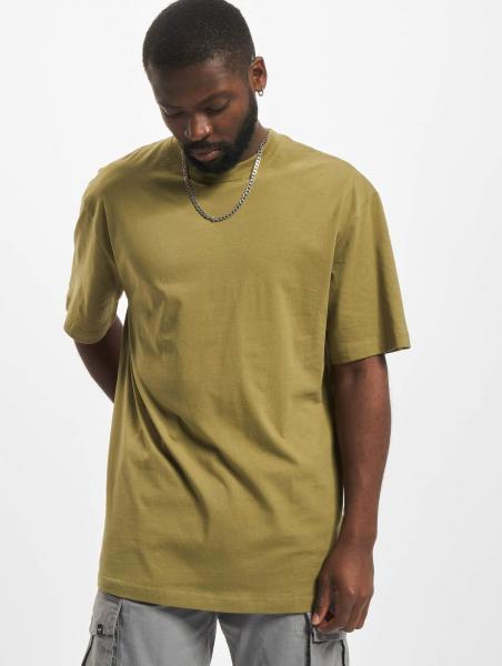 modernes URBAN CLASSICS Herren T-Shirt Oversize 180 g/m&sup2; mit Baumwolle Oliv-Gr&uuml;n