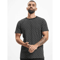 bequemes Urban Classics Herren T-Shirt 200 g/m² mit Baumwolle Schwarz