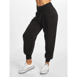lässige Urban Classics Damen Jeans 115 g/m² Schwarz