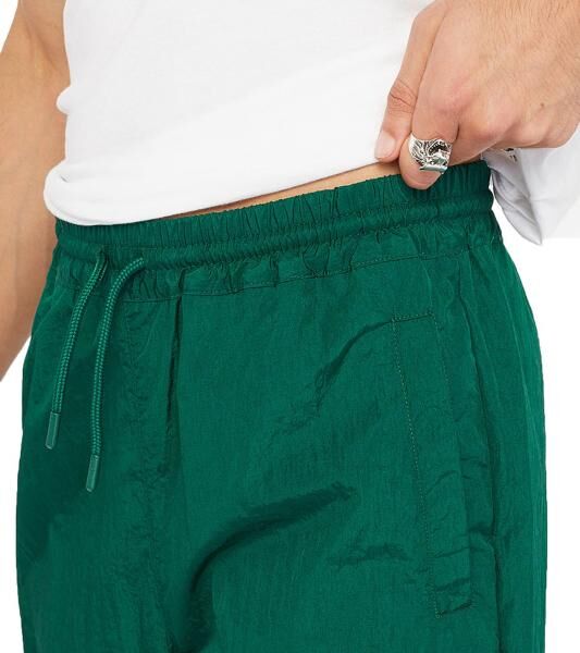 modische Sergio Tacchini Wallace Herren Jogging-Hose Trainings-Hose mit Taschen Retro-Sporthose STM21121 Gr&uuml;n