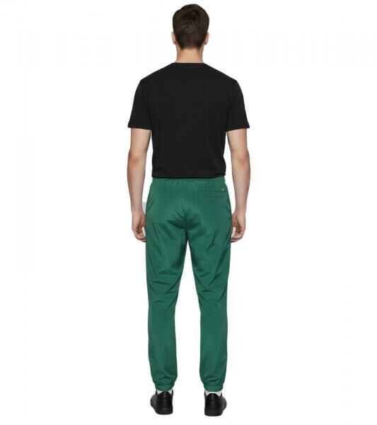 modische Sergio Tacchini Wallace Herren Jogging-Hose Trainings-Hose mit Taschen Retro-Sporthose STM21121 Gr&uuml;n
