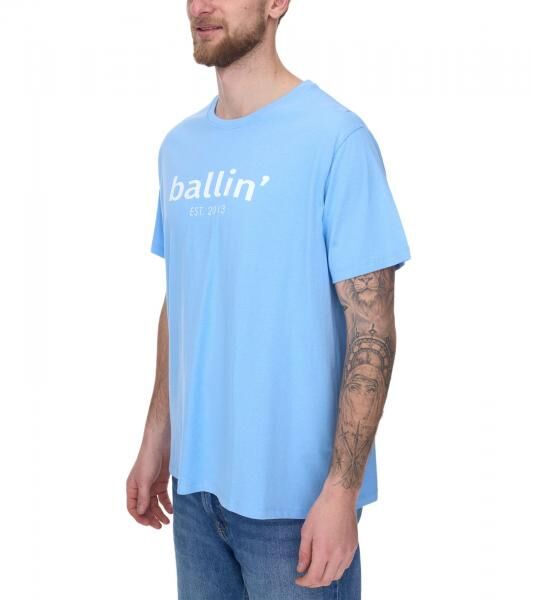 Ballin Est. 2013 Herren nachhaltiges Baumwoll-Shirt mit Logo-Print auf der Front Kurzarm-Shirt SH-REG-H050 Hellblau